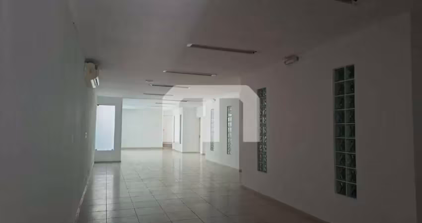 Casa comercial com 10 salas para alugar na Rua Icém, 68, Tatuapé, São Paulo
