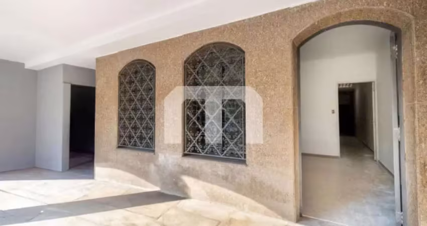 Casa comercial com 6 salas para alugar na Rua Coronel Joaquim Antônio Dias, 285, Vila Azevedo, São Paulo