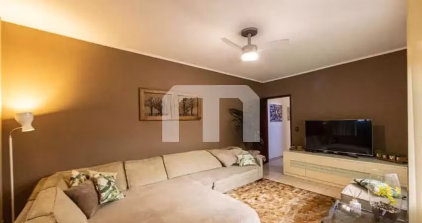 Casa com 3 quartos à venda na Rua Pedro Voss, 479, Vila Carrão, São Paulo