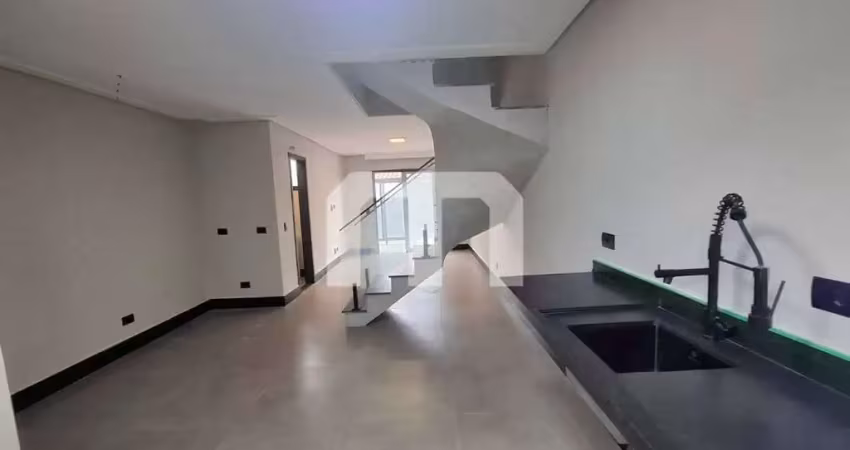 Linda casa a venda, 2 suítes, cozinha integrada com a sala e churrasqueira