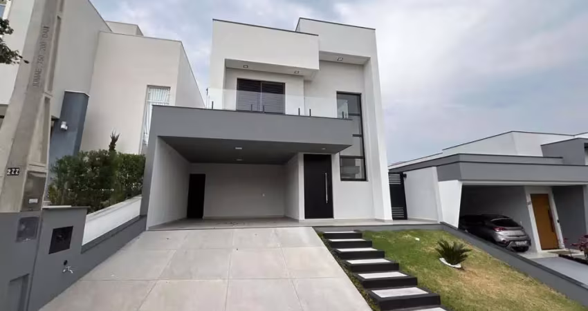LINDA CASA À VENDA COM 3 SUÍTES , PISCINA E CHURRASQUEIRA NO RESERVA ERMIDA I!!