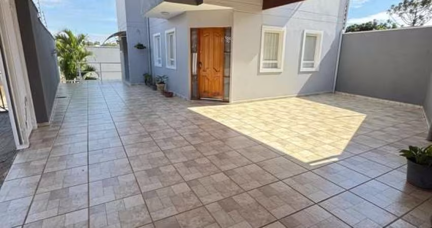 CASA MOBILIADA À VENDA COM PISCINA E 3 QUARTOS EM JUNDIAÍ-SP!