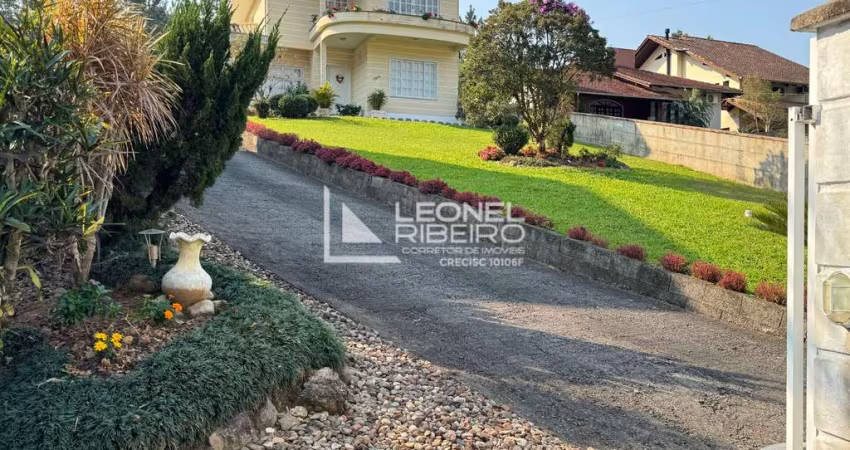 Casa com 3 dormitórios à venda, 312 m² no bairro Imigrantes - Timbó/SC