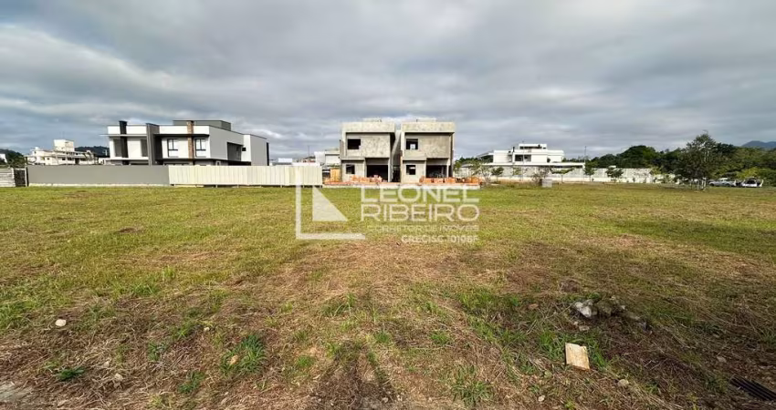 Terreno à venda, 404m² no bairro Quintino em Timbó/SC