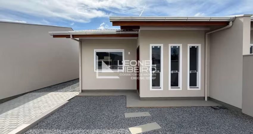 Casa com 2 dormitórios à venda, 58,83 m² no bairro Divinéia em Rio dos Cedros-SC