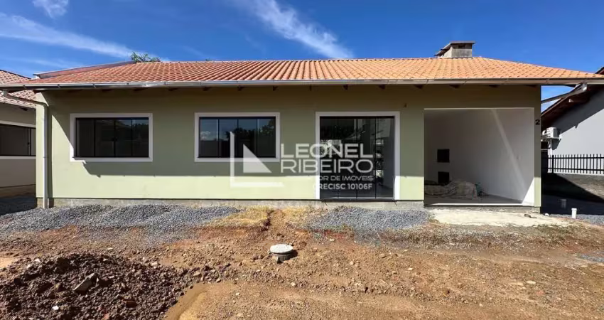 Casa com 3 dormitórios, 89,60 m² à venda no bairro Quintino em Timbó - SC