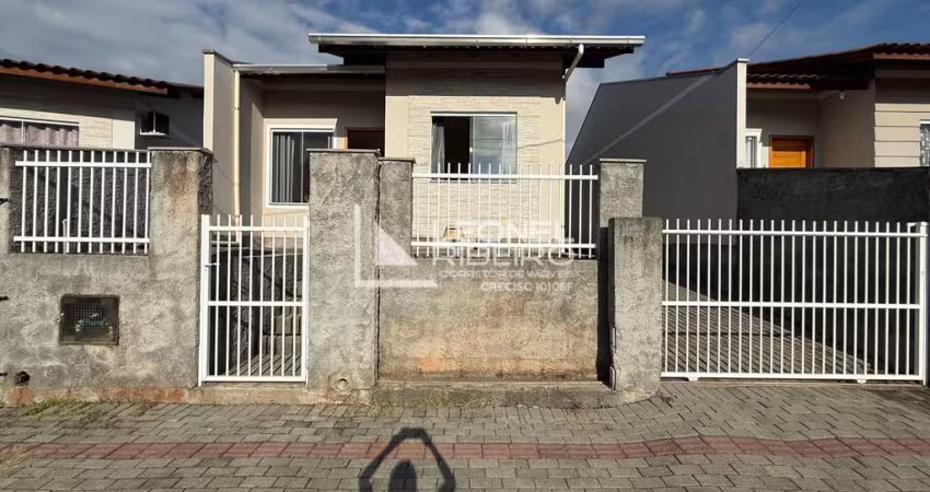 Casa à venda com 2 dormitórios, 80,68 m² no bairro Arapongas em Indaial-SC