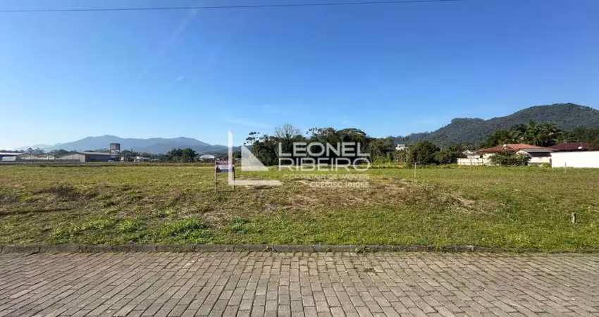 Terreno com 450m², à venda no bairro cruzeiro em rio dos cedros-sc