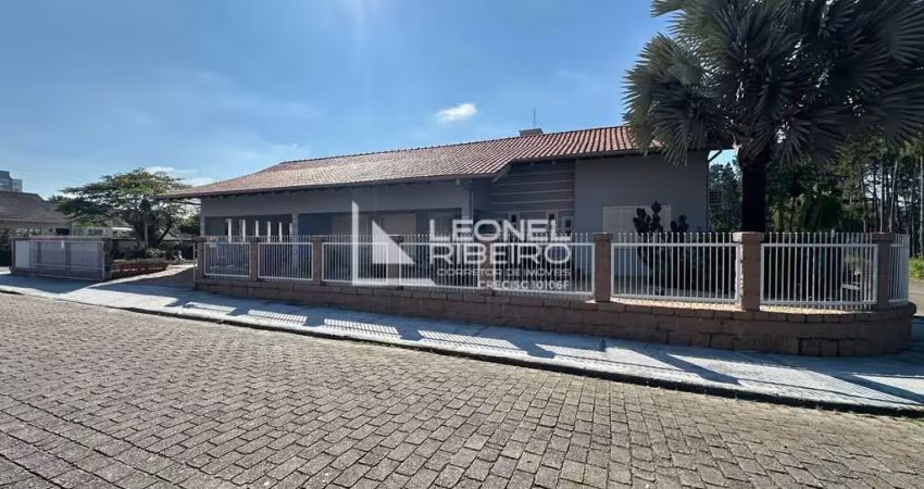 Casa com 4 dormitórios à venda, 258 m² no bairro imigrantes em timbó/sc