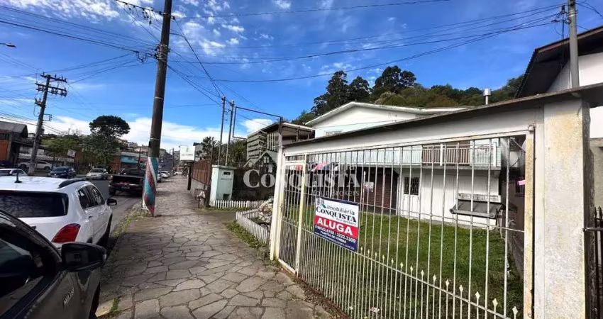 Casa com 3 quartos para alugar na Avenida Serrano Santo Antônio, 1358, Serrano, Caxias do Sul