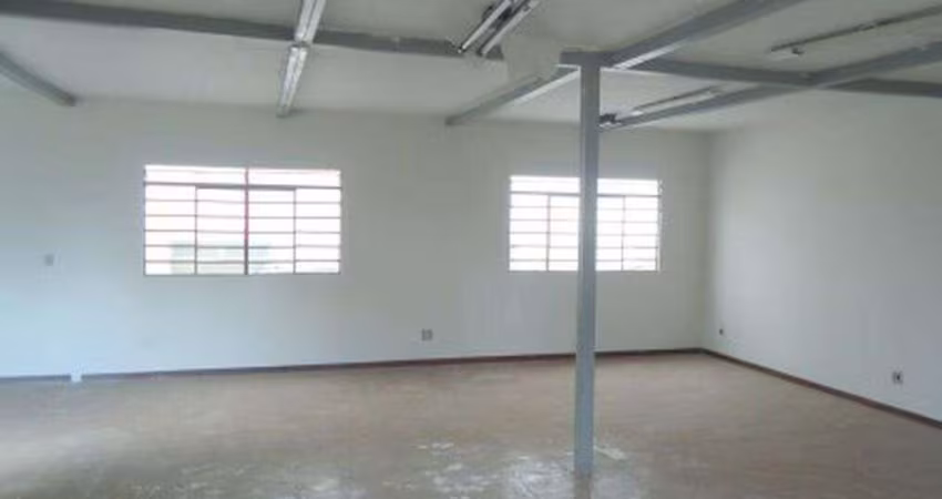 Próximo ao Fórum e Hospital Vera Cruz