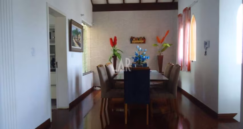 Casa à venda, 7 quartos, 6 suítes, 4 vagas, São Marcos - Belo Horizonte/MG