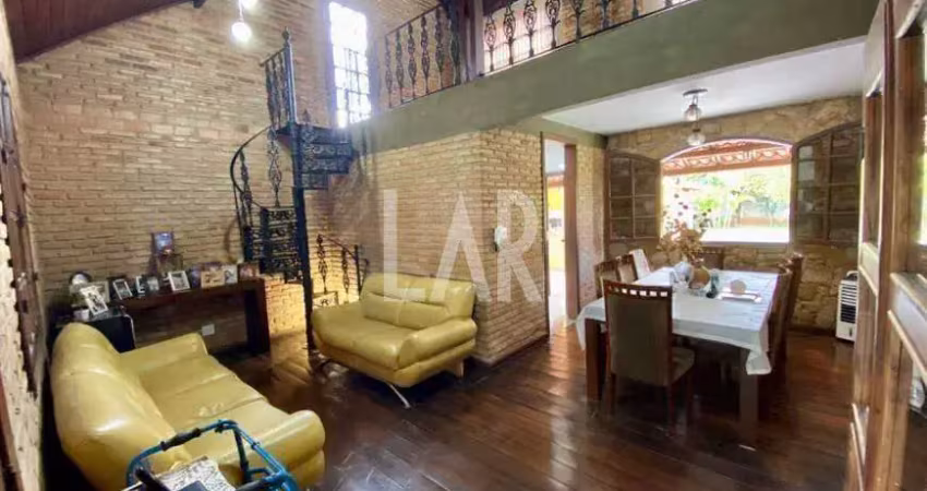 Casa à venda, 4 quartos, 1 suíte, 5 vagas, Bandeirantes (Pampulha) - Belo Horizonte/MG