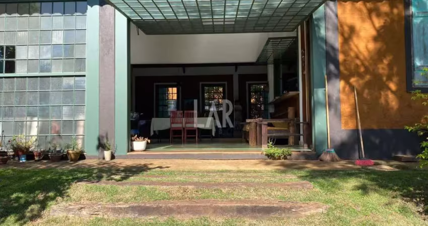 Casa à venda, 3 quartos, 1 suíte, 4 vagas, Vale do Sol - Nova Lima/MG