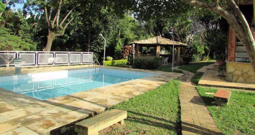 Casa à venda, 3 quartos, 1 suíte, 10 vagas, Braúnas - Belo Horizonte/MG