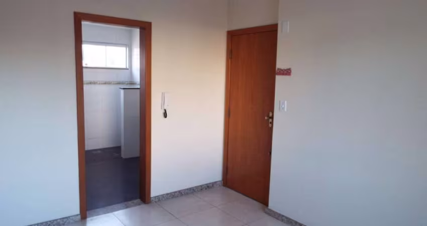 Cobertura à venda, 3 quartos, 1 suíte, 1 vaga, Santa Mônica - Belo Horizonte/MG
