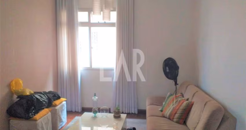 Apartamento à venda, 3 quartos, 1 suíte, 1 vaga, Sagrada Família - Belo Horizonte/MG