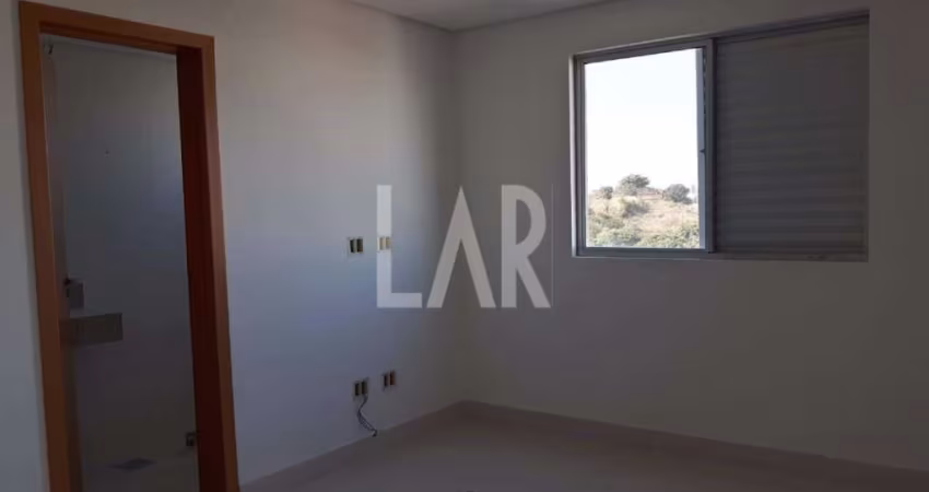 Apartamento à venda, 3 quartos, 1 suíte, 1 vaga, Serrano - Belo Horizonte/MG