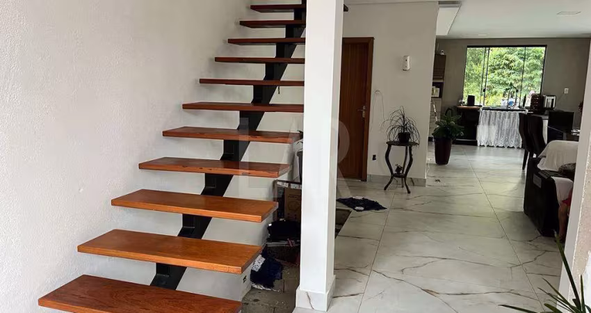 Casa à venda, 3 quartos, 1 suíte, 4 vagas, Ipê - Nova Lima/MG