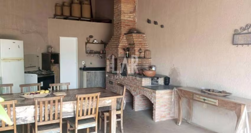 Casa para aluguel, 3 quartos, 1 suíte, 6 vagas, Concórdia - Belo Horizonte/MG