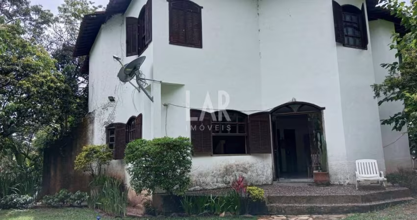 Casa em Condomínio à venda, 4 quartos, 2 suítes, 6 vagas, Ipê - Nova Lima/MG