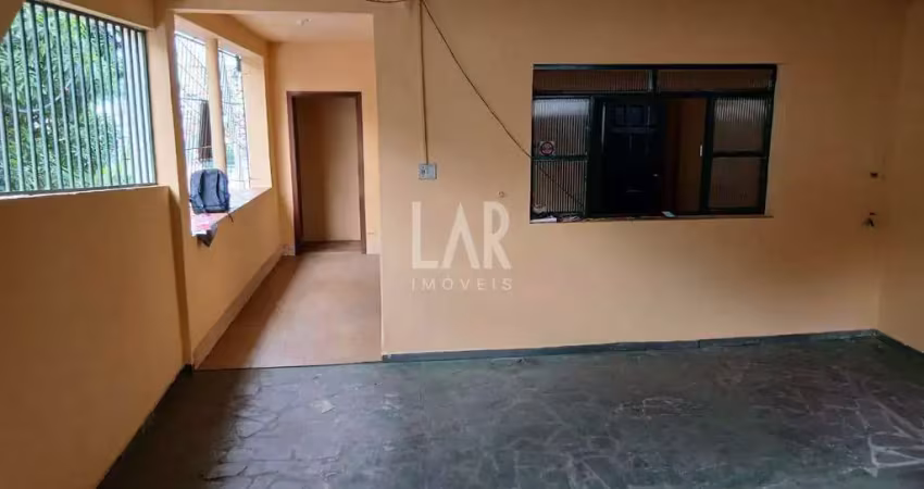 Prédio à venda, 8 quartos, 1 suíte, 1 vaga, sagrada família - belo horizonte/mg