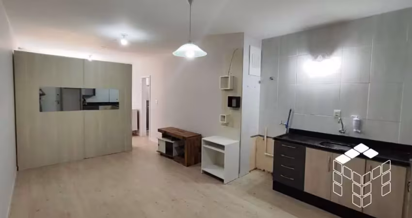 Kitnet / Stúdio para alugar na Rua João Batista Derner Neves, 165, Kobrasol, São José