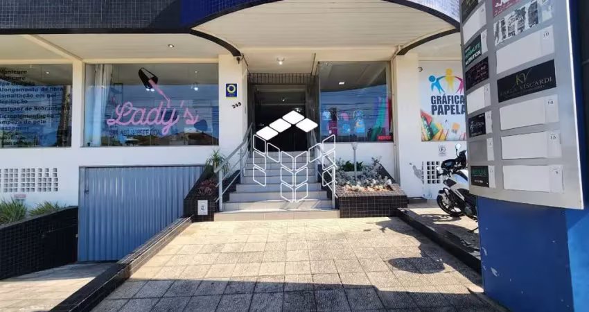 Sala comercial para alugar na Rua Luiz Fagundes, 245, Praia Comprida, São José