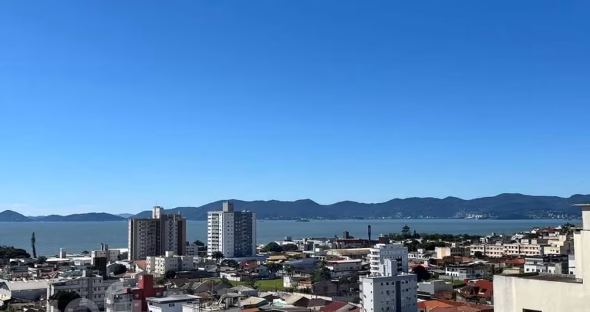 Apartamento com 3 quartos à venda na Rua Eugênio Portela, 654, Barreiros, São José