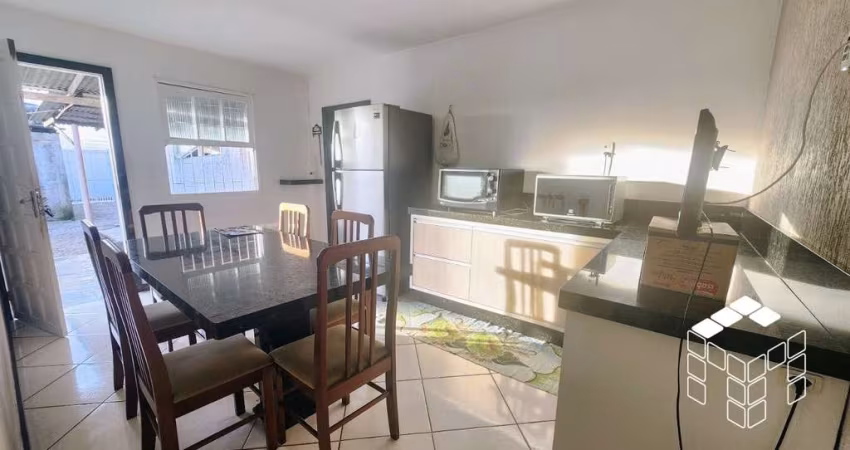 Casa com 2 quartos à venda na Rua Célio Veiga, 1601, Jardim Cidade de Florianópolis, São José