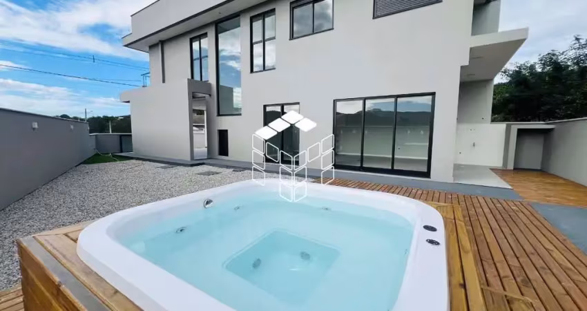 Casa com 3 quartos à venda na Lídia Hames Huller, 11, Forquilhas, São José