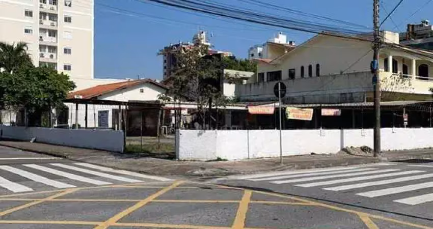 Terreno à venda na Rua Vereador Batista Pereira, 681, Estreito, Florianópolis
