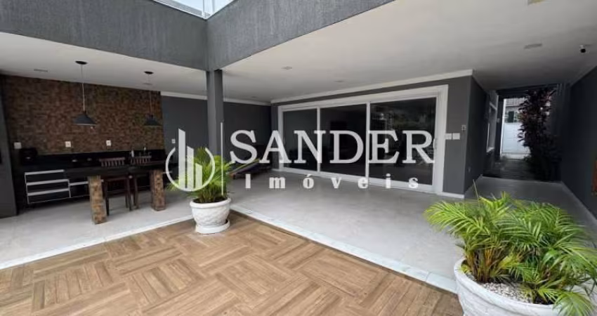 Casa em condomínio fechado com 6 quartos à venda na Estrada Vereador Alceu de Carvalho, Vargem Grande, Rio de Janeiro