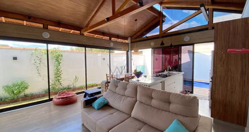 Casa com 3 quartos à venda, 105 m² por R$ 689.000 - Cotia - Cotia/SP
