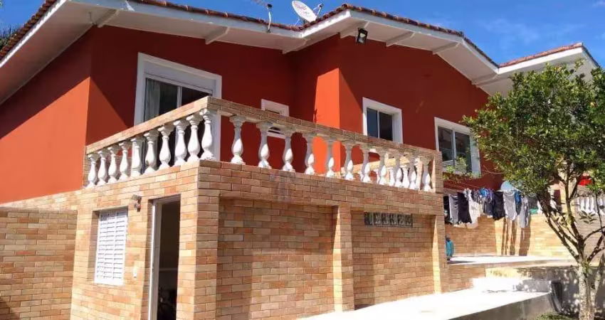 Casa com 3 quartos  à venda - Colina (Caucaia do Alto) - Cotia/SP