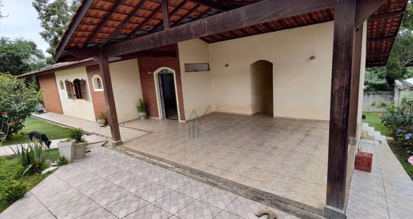 Casa com 3 dormitórios à venda, 192 m² por R$ 750.000,00 - Planalto (Caucaia do Alto) - Cotia/SP