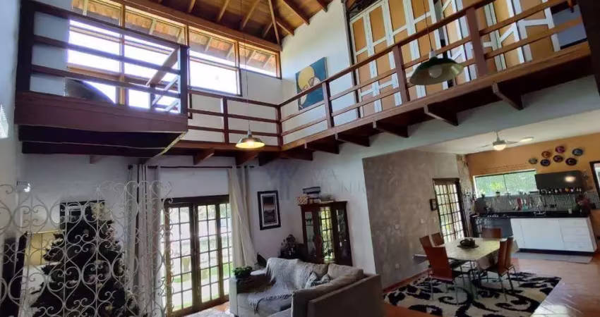 Casa com 2 dormitórios à venda, 269 m² por R$ 898.000,00 - Colina (Caucaia do Alto) - Cotia/SP