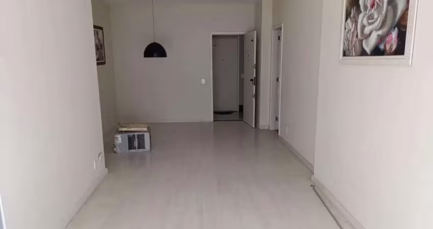 Apartamento com 2 quartos na Joaquim Távora