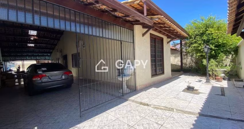 Casa Linear com edícula no Maravista/Itaipu – por R$: 699.000,00
