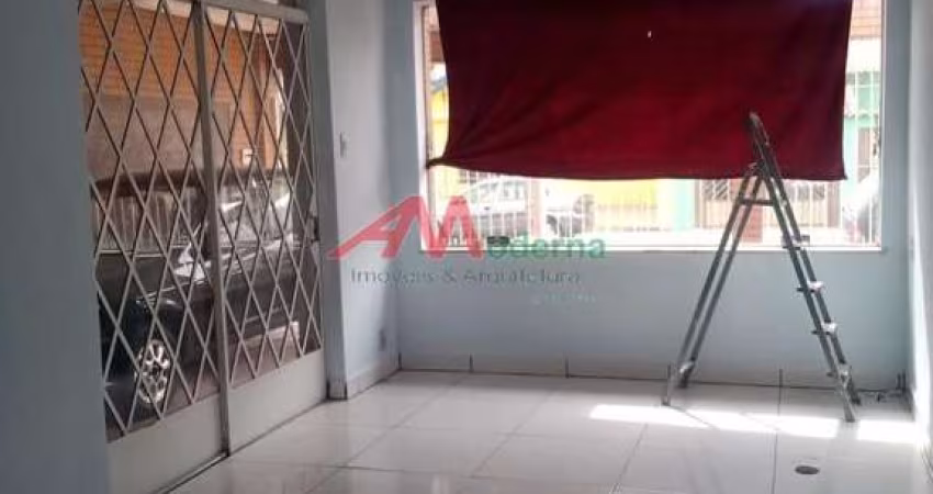 &lt;p&gt;Descubra o seu novo lar em Piraporinha, Diadema! Esta encantadora casa térrea, disponível para venda por R$ 650.000, oferece o espaço ideal para você e sua família. Com 3 dormitórios aconcheg