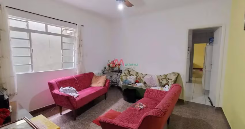 Descrição do imóvel:  excelente oportunidade de morar em um imóvel bem localizado em são bernardo do campo! esta casa térrea, situada em uma rua sem saída e em um bairro tranquilo, oferece o ambiente 