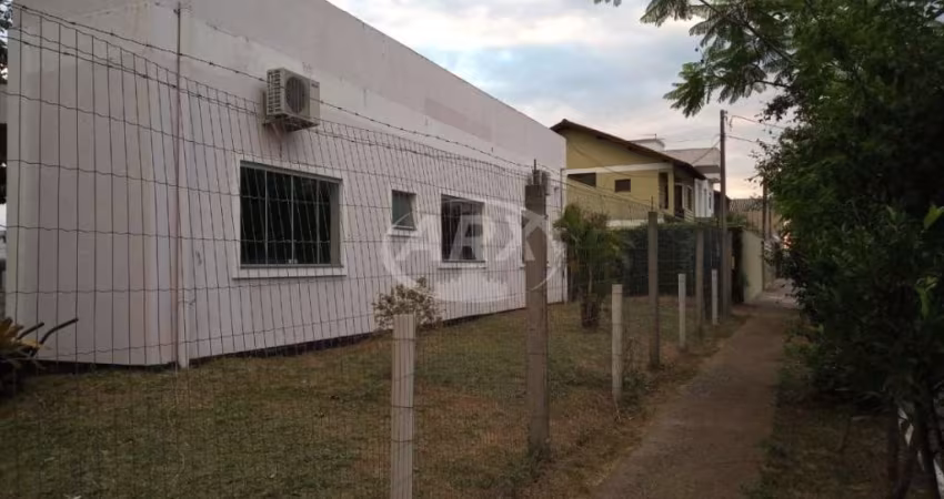 Casa com 3 quartos à venda na Rua Andrômeda, 76, Moinhos De Vento, Canoas