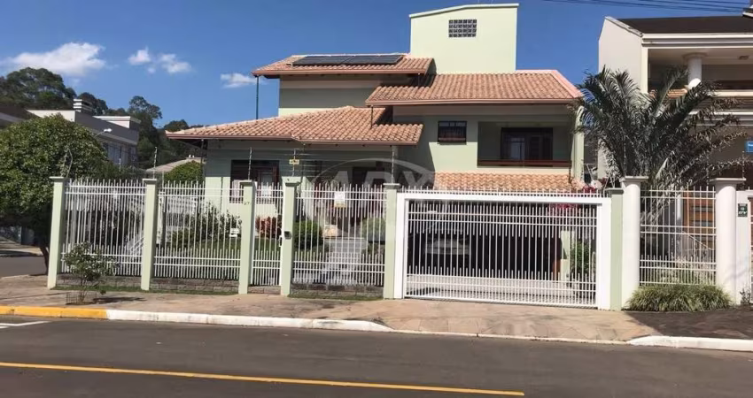 Casa com 3 quartos à venda na Rua Áustria, 271, Moinhos De Vento, Canoas
