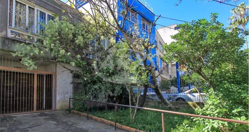 Casa com 3 quartos à venda na Avenida Protásio Alves, 3146, Petrópolis, Porto Alegre