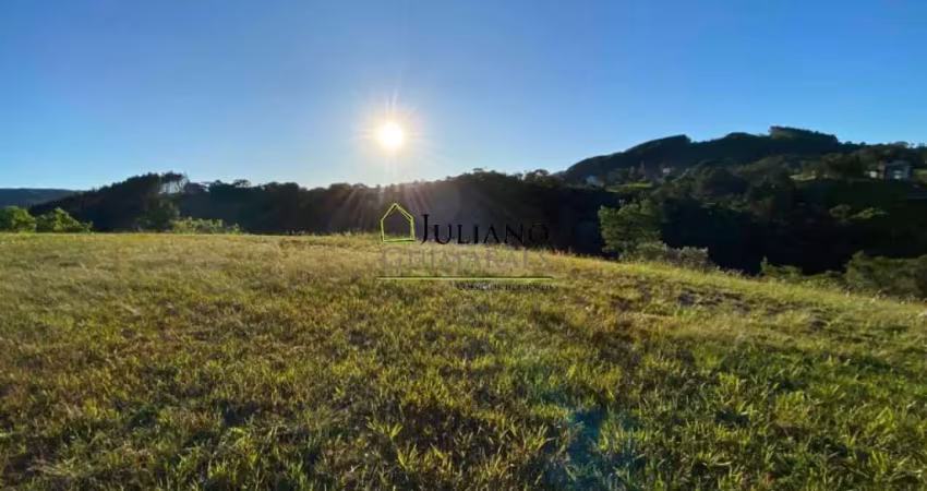 TERRENO PLANO À VENDA em condomínio fechado  - Costa da Serra - RANCHO QUEIMADO/SC