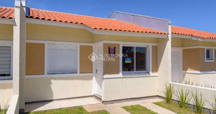 Casa com 2 quartos à venda na Rua Luís Pasteur, 8125, Parque dos Eucalíptos, Gravataí
