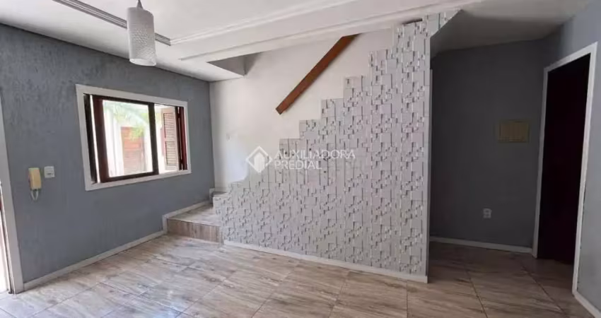 Casa em condomínio fechado com 2 quartos à venda na Rua Flávio Catanhede, 55, Vila Silveira Martins, Cachoeirinha
