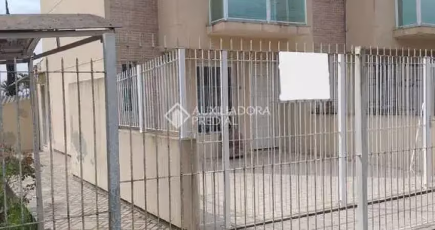 Casa com 2 quartos à venda na Laçador, 441, Vila Vista Alegre, Cachoeirinha