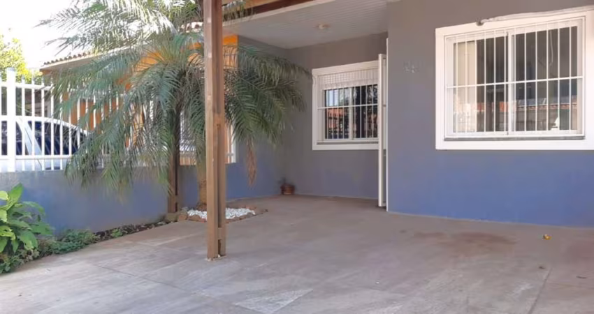 Casa com 2 quartos para alugar na Lírio, 65, Chácara das Rosas, Cachoeirinha
