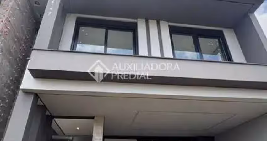 Casa em condomínio fechado com 3 quartos à venda na Rua Antônio Avelino Varela, 321, Central Parque, Cachoeirinha